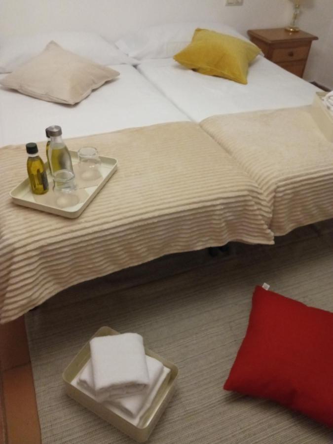ValdealgorfaMusas Gastro Casa Rural公寓 外观 照片