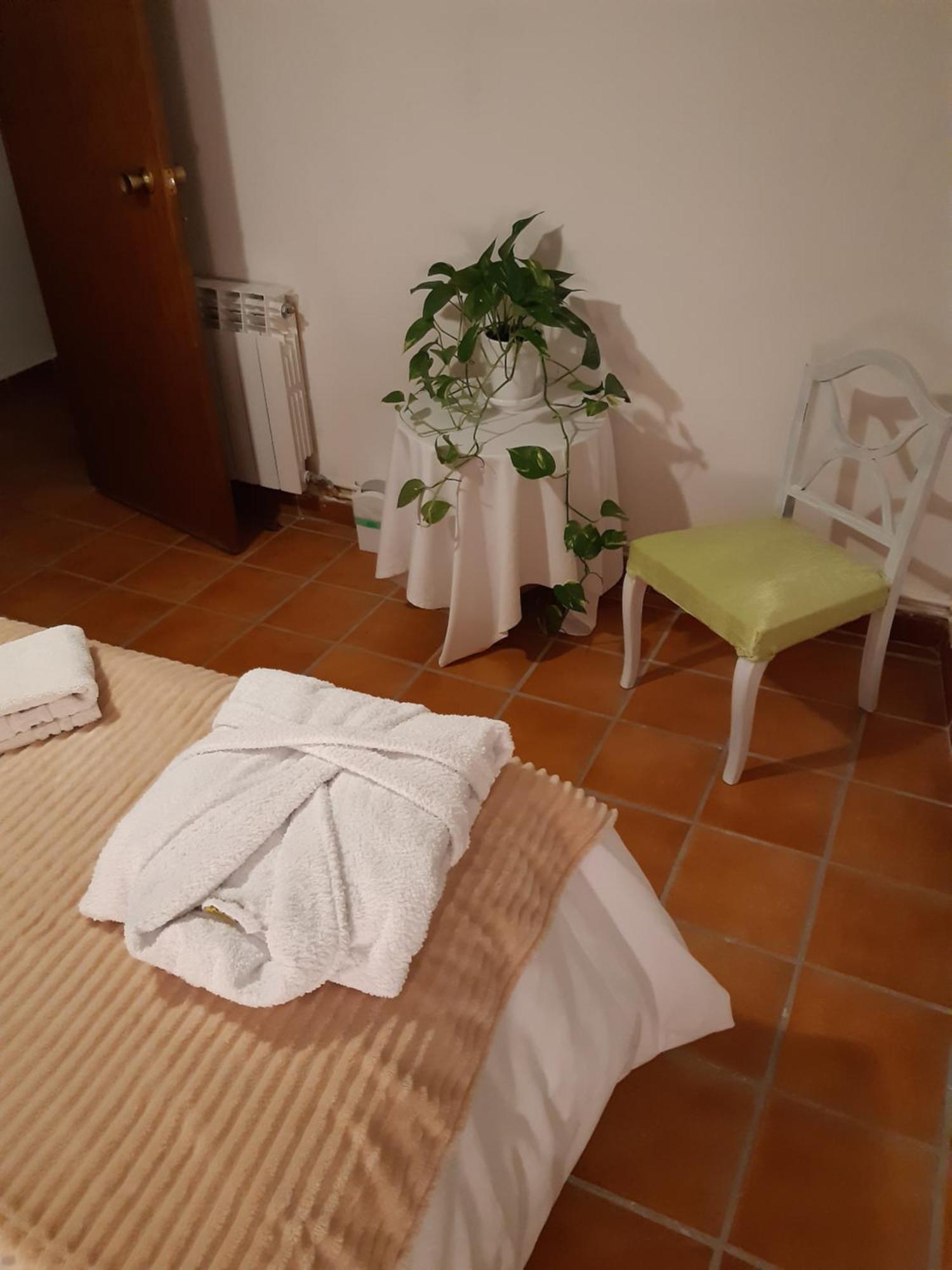 ValdealgorfaMusas Gastro Casa Rural公寓 外观 照片