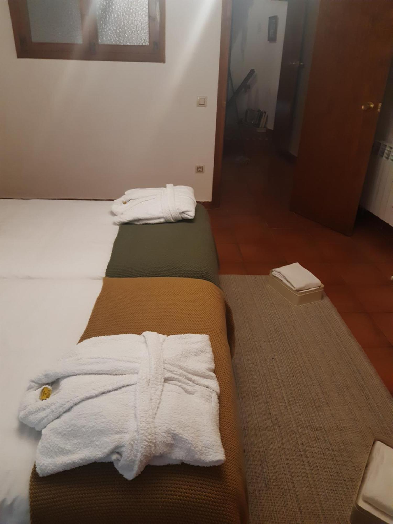 ValdealgorfaMusas Gastro Casa Rural公寓 外观 照片